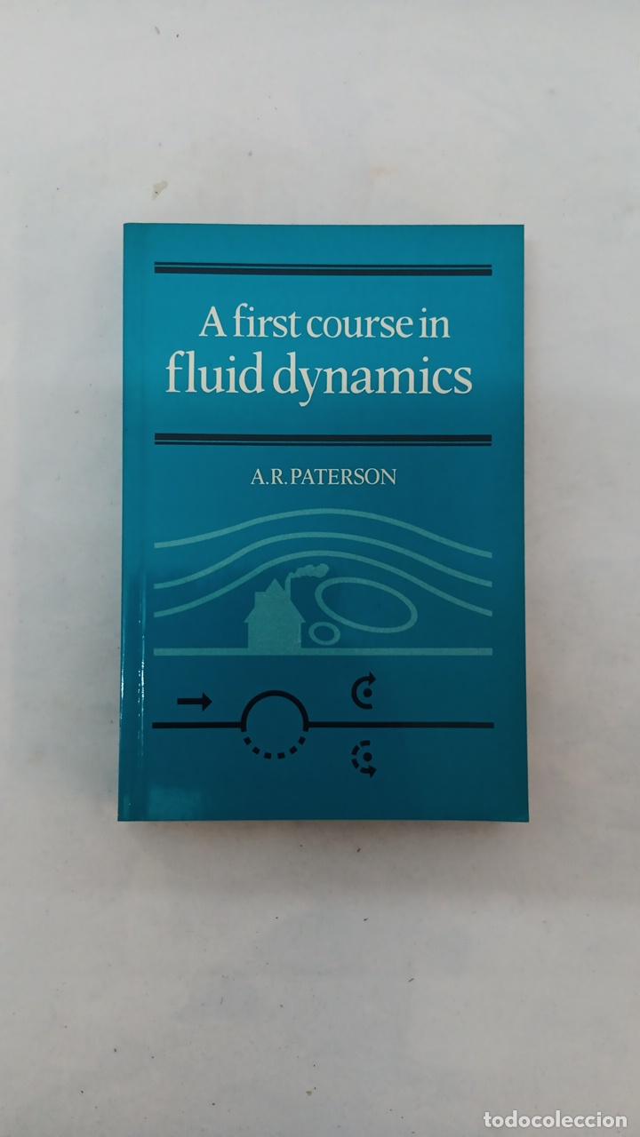 Libros de segunda mano de ciencias: A First Course in Fluid Dynamics 9780521274241