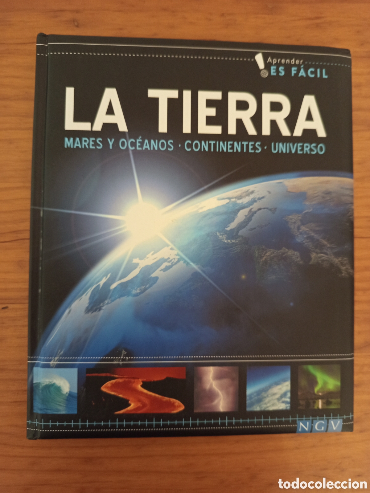 Libros de segunda mano: LA TIERRA. MARES Y OCEANOS / CONTINENTES / UNIVERSO (NGV)