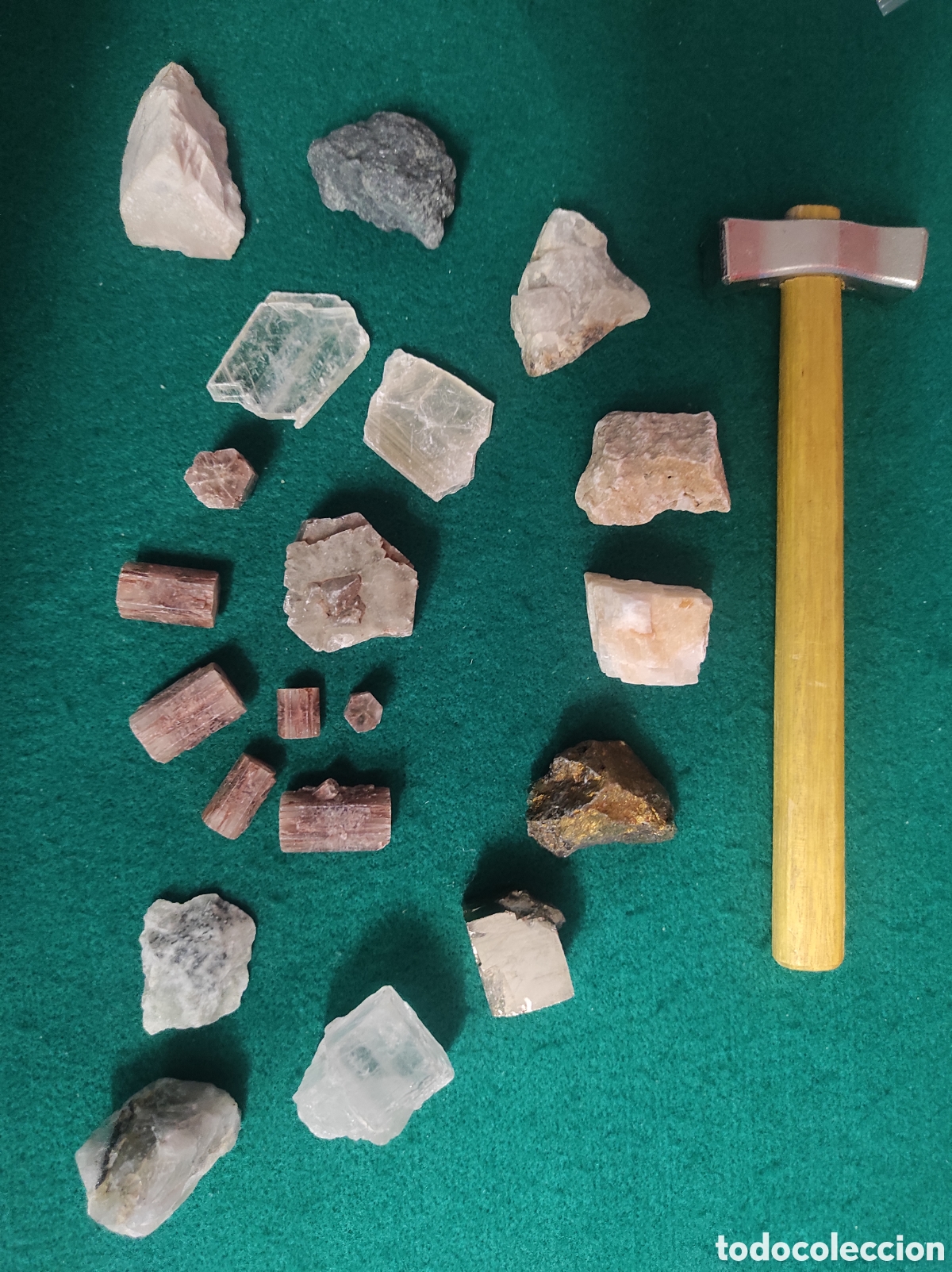 Libros de segunda mano: Lote de Minerales Colecci&oacute;n Mineranova A&ntilde;os 80 + Aragonitos de Molina de Arag&oacute;n.