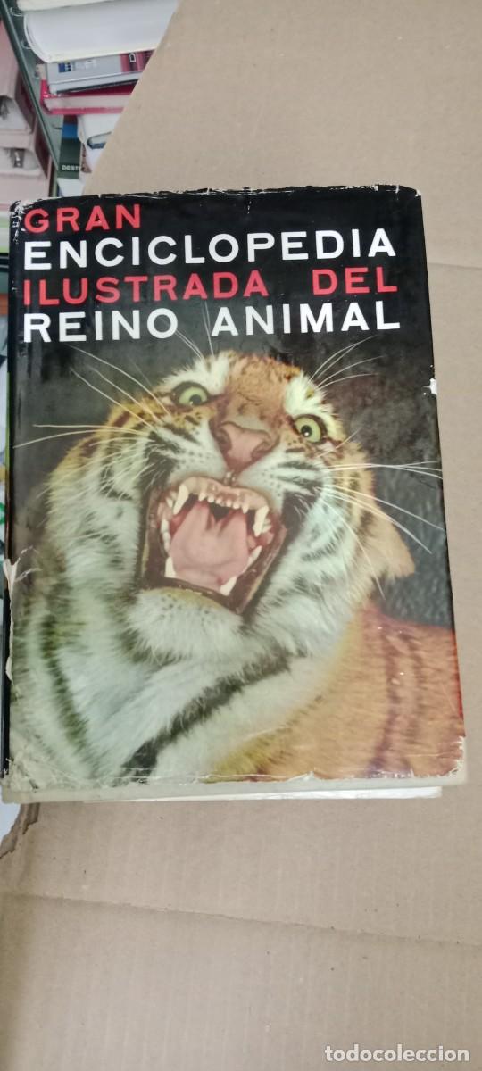 Libros de segunda mano: GRAN ENCICLOPEDIA ILUSTRADA DEL REINO ANIMAL V. J. Stanek LIBRO CC-MAZ