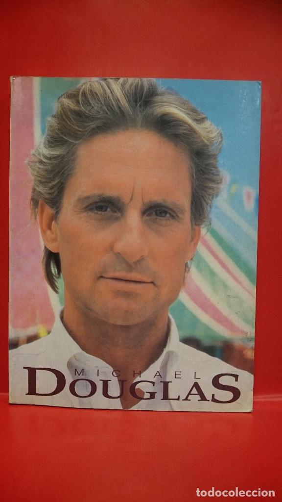 Libros de segunda mano: MICHAEL DOUGLAS. ROBERT NELSON - Foto 1