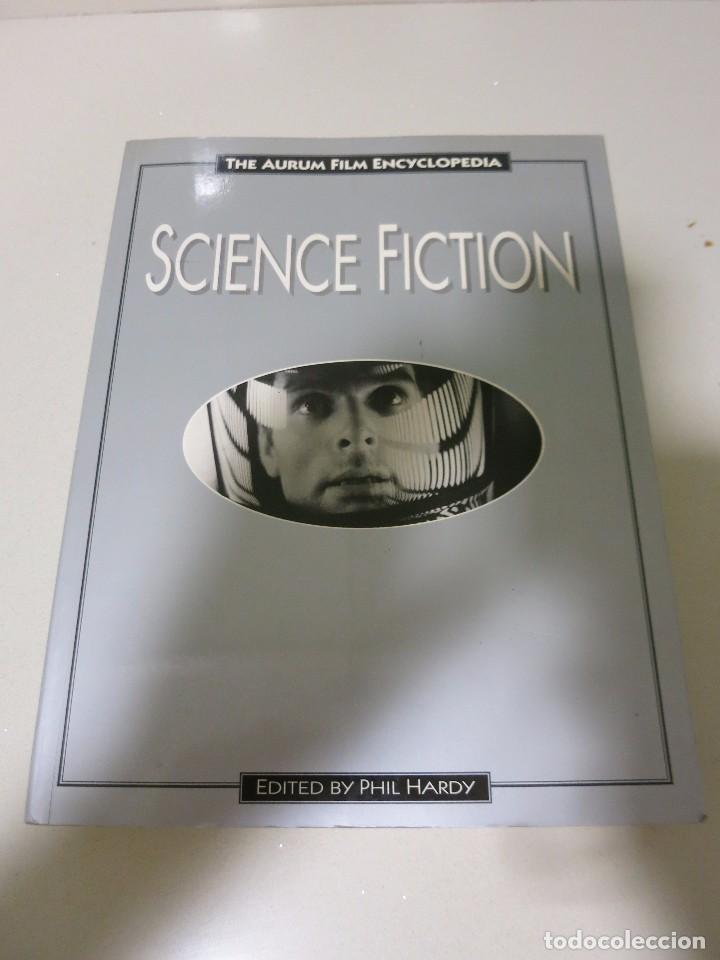 Livros em segunda m&atilde;o: ENCICLOPEDIA CIENCIA FICCION ENCYCLOPEDIA PHIL HARDY CINE PELICULAS