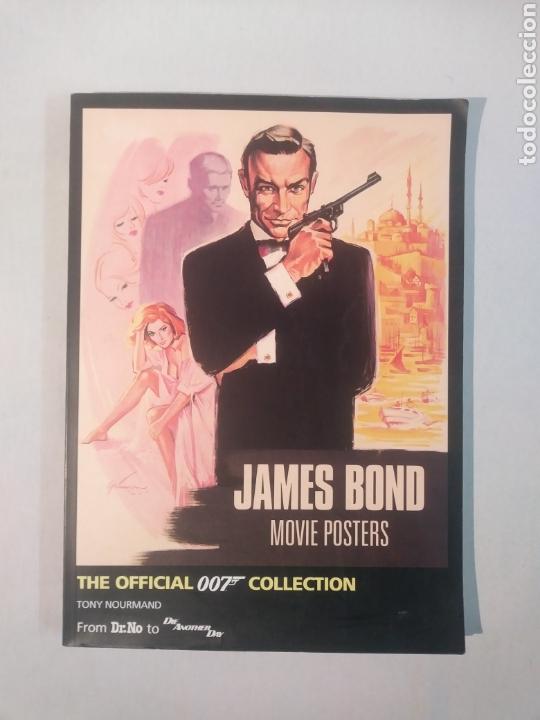 Libros de segunda mano: James Bond movie posters - Foto 1