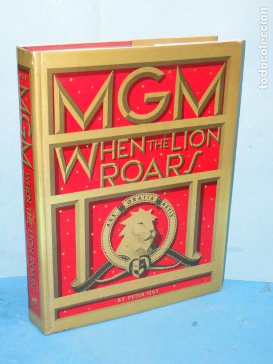 Libros de segunda mano: MGM. WHEN THE LION ROARS - PETER HAY - Foto 1