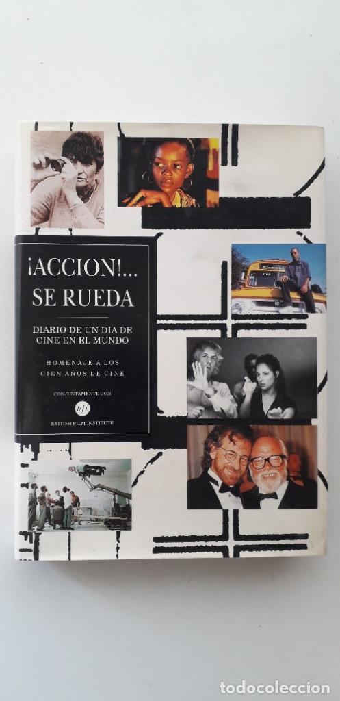 Libri di seconda mano: ACCI&Oacute;N!. SE RUEDA. Diario de un d&iacute;a de cine en el mundo - VVAA