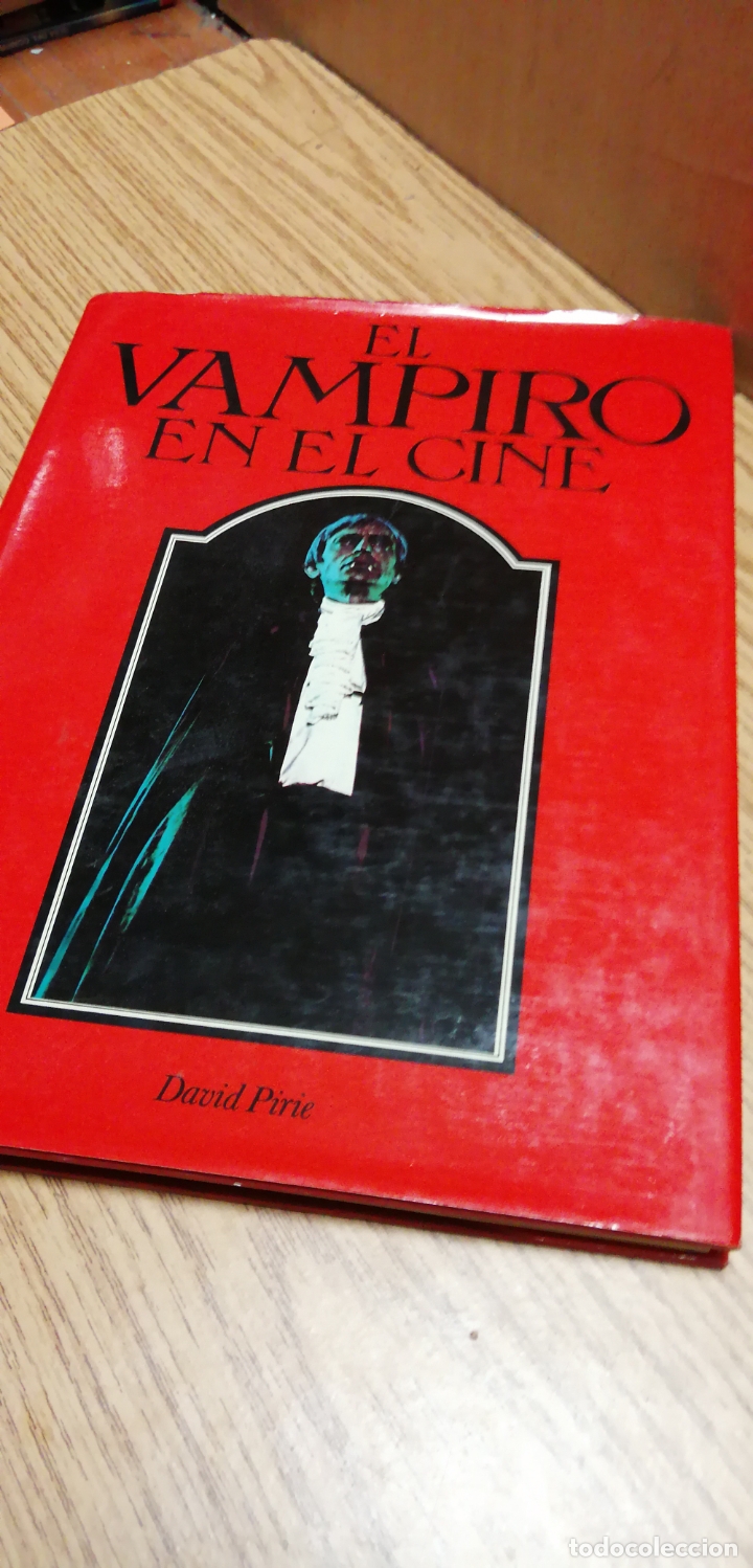Libros de segunda mano: EL VAMPIRO EN EL CINE - Foto 1