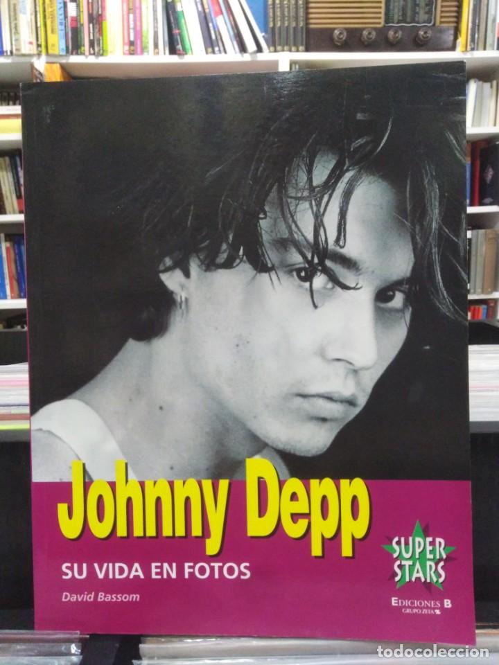 Second hand books: JOHNNY DEEP - SU VIDA EN FOTOS - DAVID BASSOM