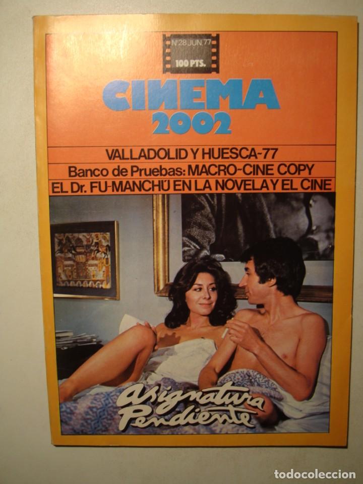Livros em segunda m&atilde;o: REVISTA CINEMA 2002 N&ordm; 28 JUNIO 1977 - ASIGNATURA PENDIENTE / DR. FU MANCH&Uacute; EN LA NOVELA Y EL CINE