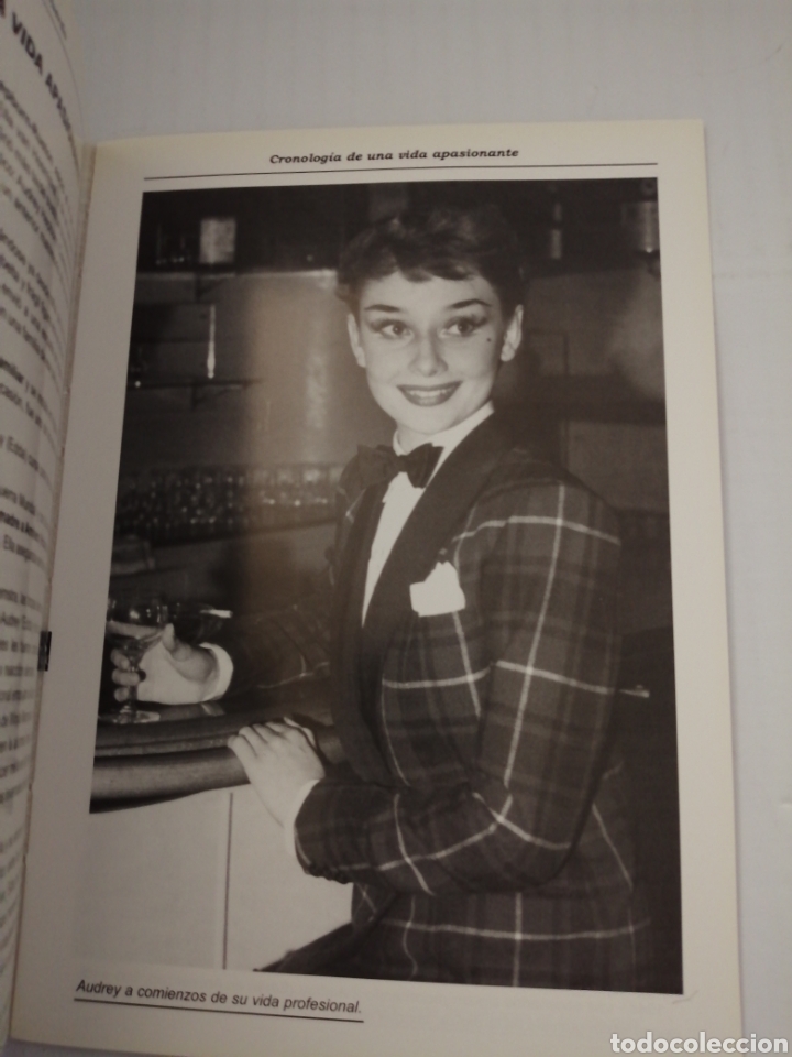 Libros de segunda mano: Audrey Herpburn en el recuerdo - Foto 3