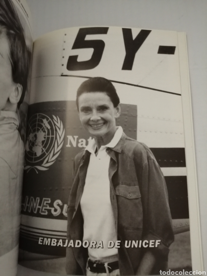 Libros de segunda mano: Audrey Herpburn en el recuerdo - Foto 4