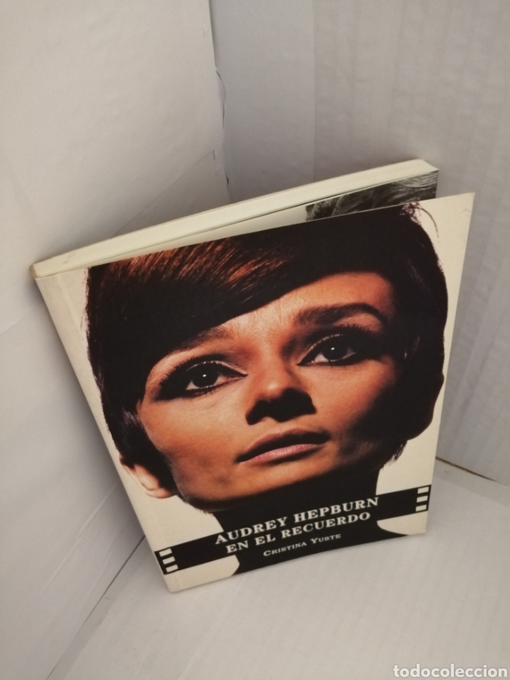 Libros de segunda mano: Audrey Herpburn en el recuerdo - Foto 7