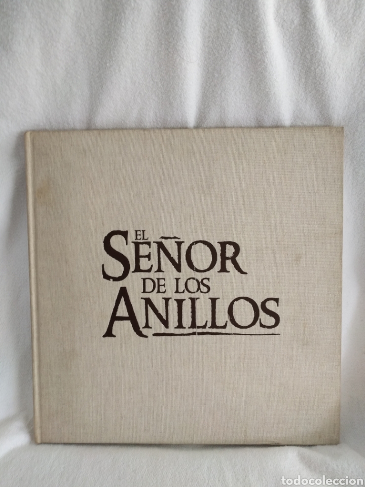 Libros de segunda mano: El se&ntilde;or de los anillos. Aurum. 2001. - Foto 1