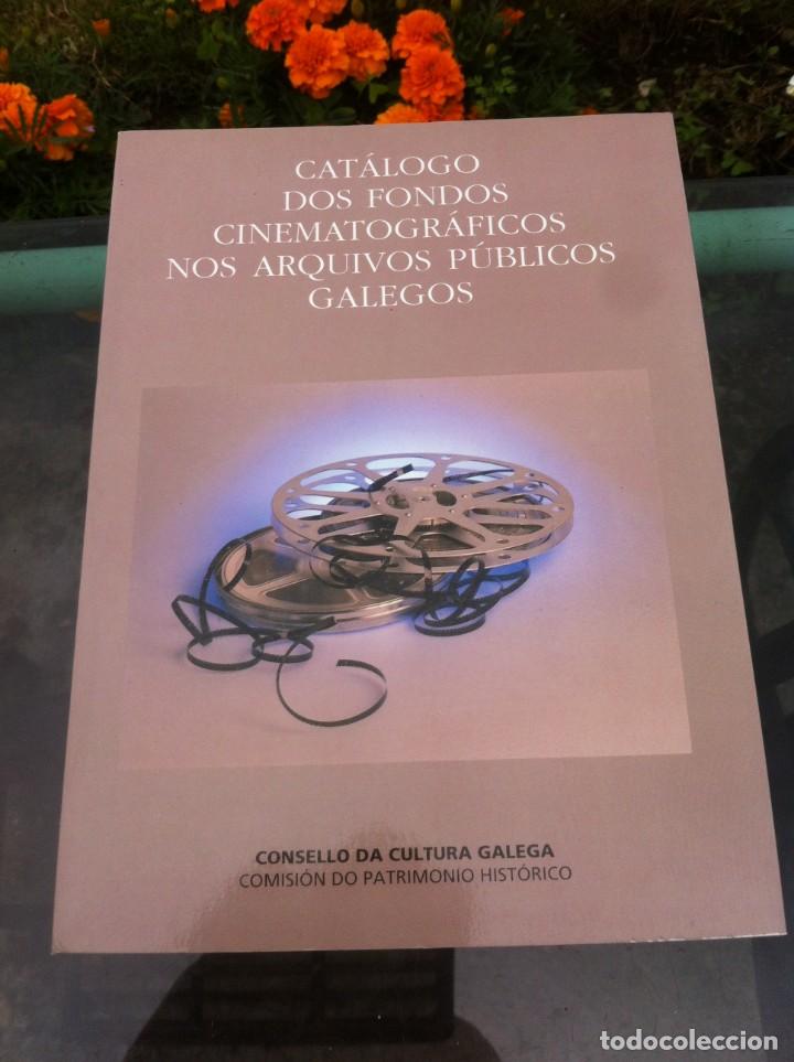 Libri di seconda mano: CAT&Aacute;LOGO DOS FONDOS CINEMATOGR&Aacute;FICOS NOS ARQUIVOS P&Uacute;BLICOS GALEGOS. 1990