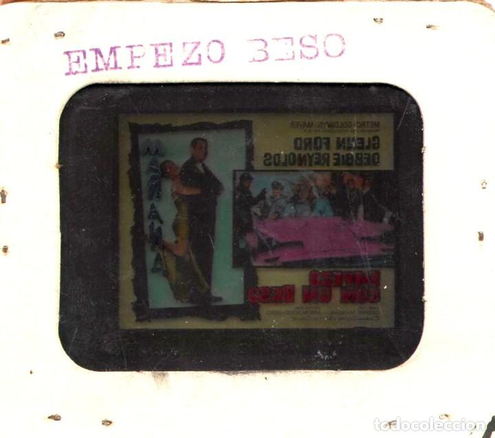 Libri di seconda mano: CLICH&Eacute; DE PLACA DE CRISTAL, PUBLICIDAD DE CINE, PELICULA EMPEZO CON UN BESO. . CLICH&Eacute;-17