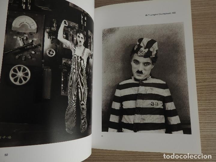 Libros de segunda mano: Chaplin en im&aacute;genes, de Sam Stourdz&eacute; - Foto 9