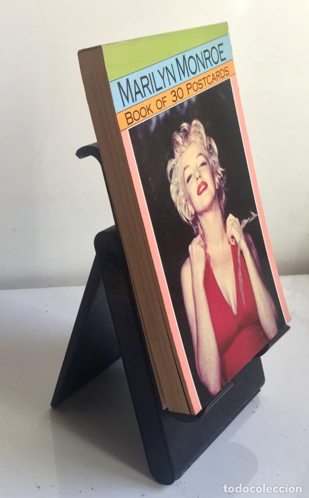Libros de segunda mano: MARILYN MONROE. BOOK OF 30 POSTCARDS - Foto 3