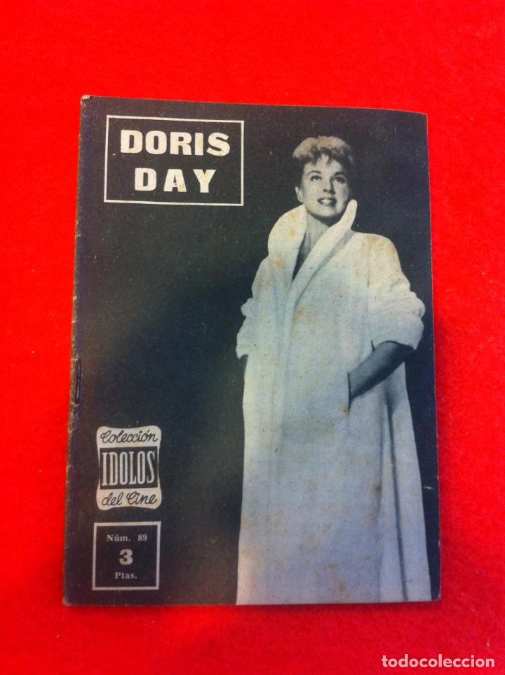 Libros de segunda mano: COLECCI&Oacute;N IDOLOS DEL CINE. DORIS DAY. 89 - Foto 1