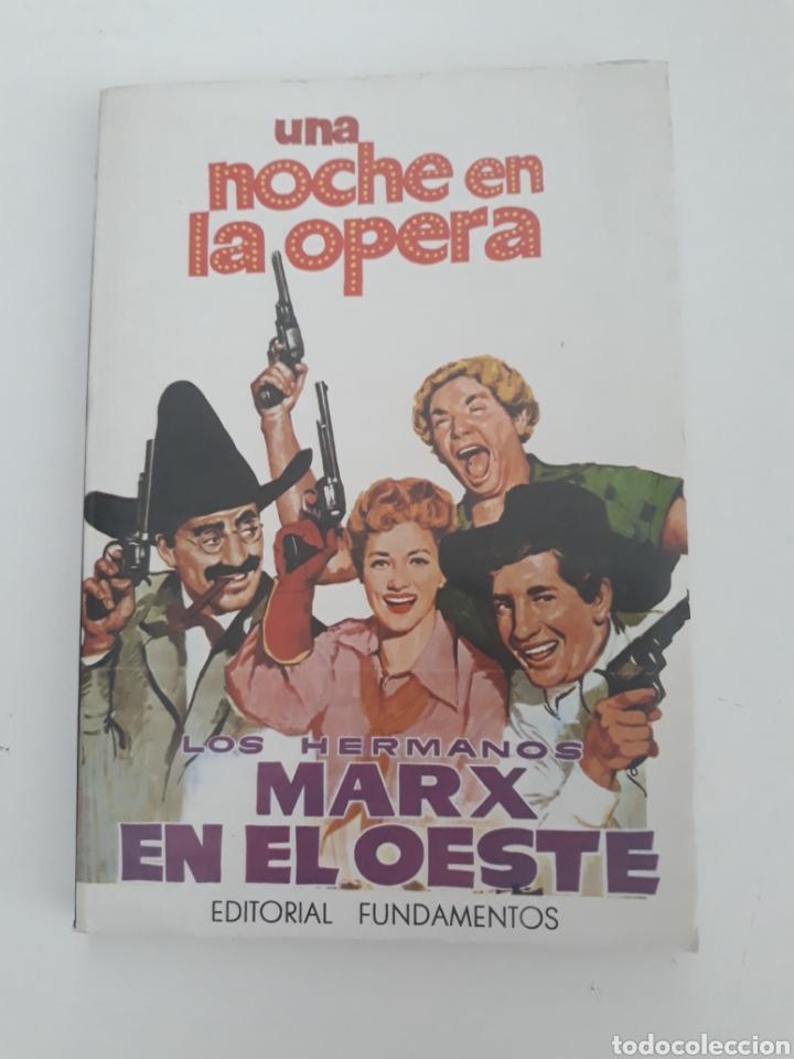 Libros de segunda mano: UNA NOCHE EN LA OPERA - HERMANOS MARX - Foto 1