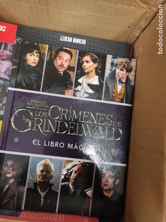 Libros de segunda mano: LOS CR&Iacute;MENES DE GRINDELWALD - EL LIBRO M&Aacute;GICO - NUEVO - Foto 1