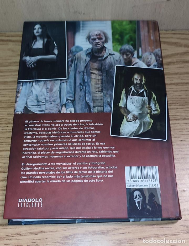 Libros de segunda mano: FOTOGRAFIANDO A LOS MONSTRUOS - Foto 2