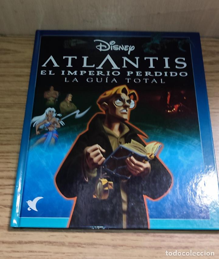 Libros de segunda mano: DISNEY. ATLANTIS, EL IMPERIO PERDIDO: LA GU&Iacute;A TOTAL - Foto 1