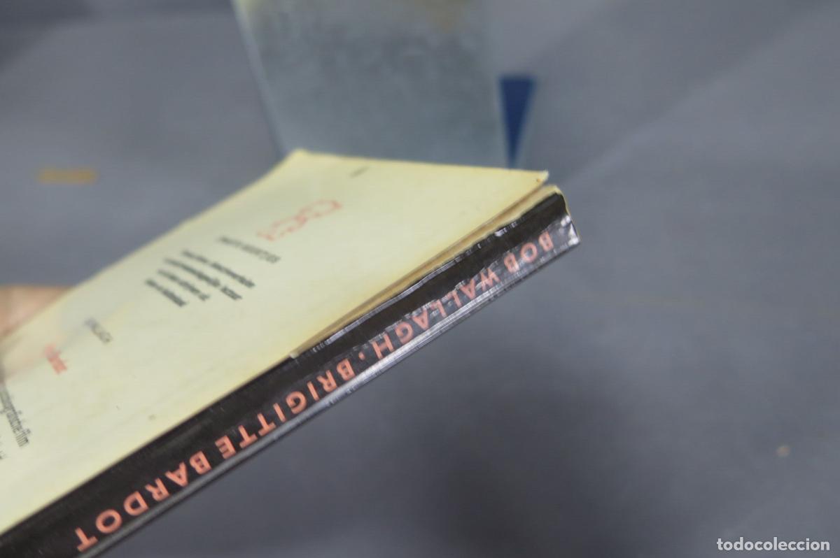 Libros de segunda mano: BARDOT. WALLAGH - Foto 2