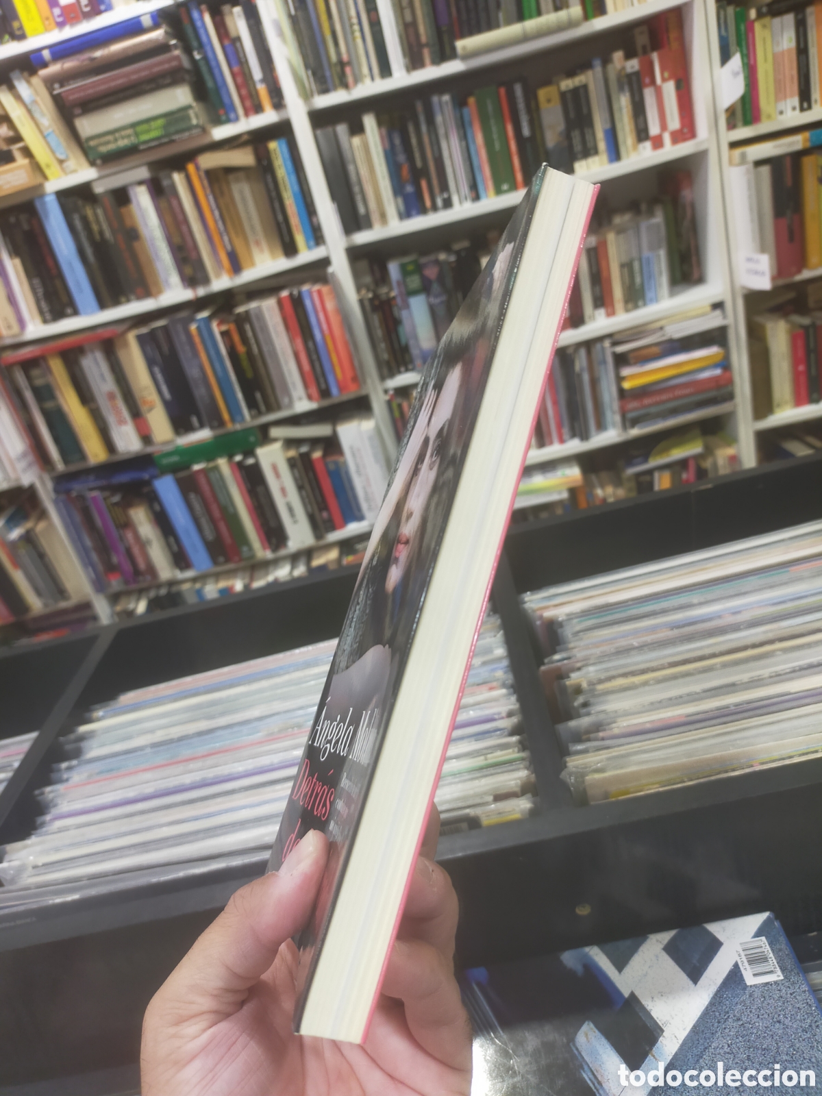 Libros de segunda mano: DETR&Aacute;S DE LA MIRADA - &Aacute;NGELA MOLINA - Foto 6