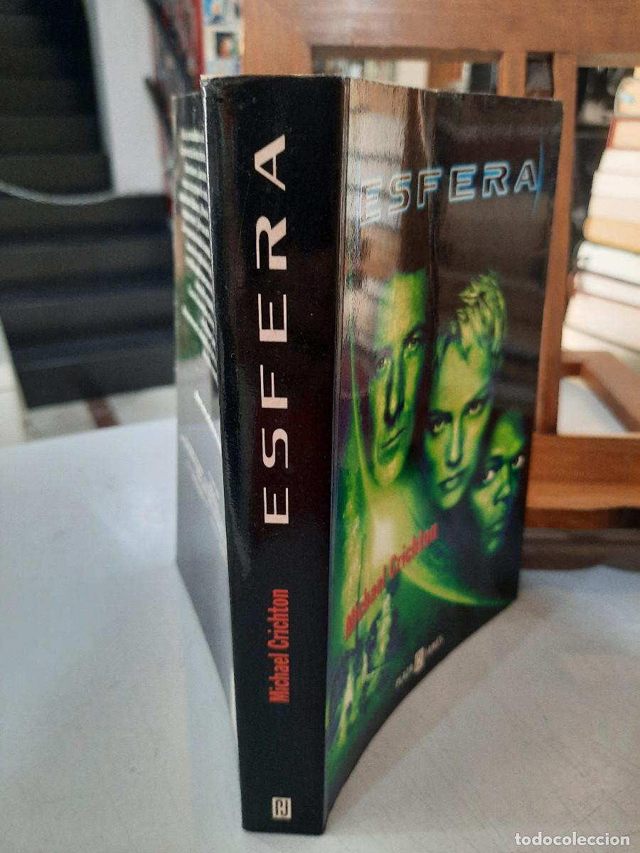 Libros de segunda mano: Esfera - Michael Crichton - Ed. P&J 1998 - Foto 2