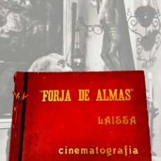 Libros de segunda mano: CARPETA FOTOGRÁFICA. FORJA DE ALMAS. EUSEBIO FERNÁNDEZ ARDAVÍN. 22 FOTOGRAFÍAS ORIGINALES. 1943.