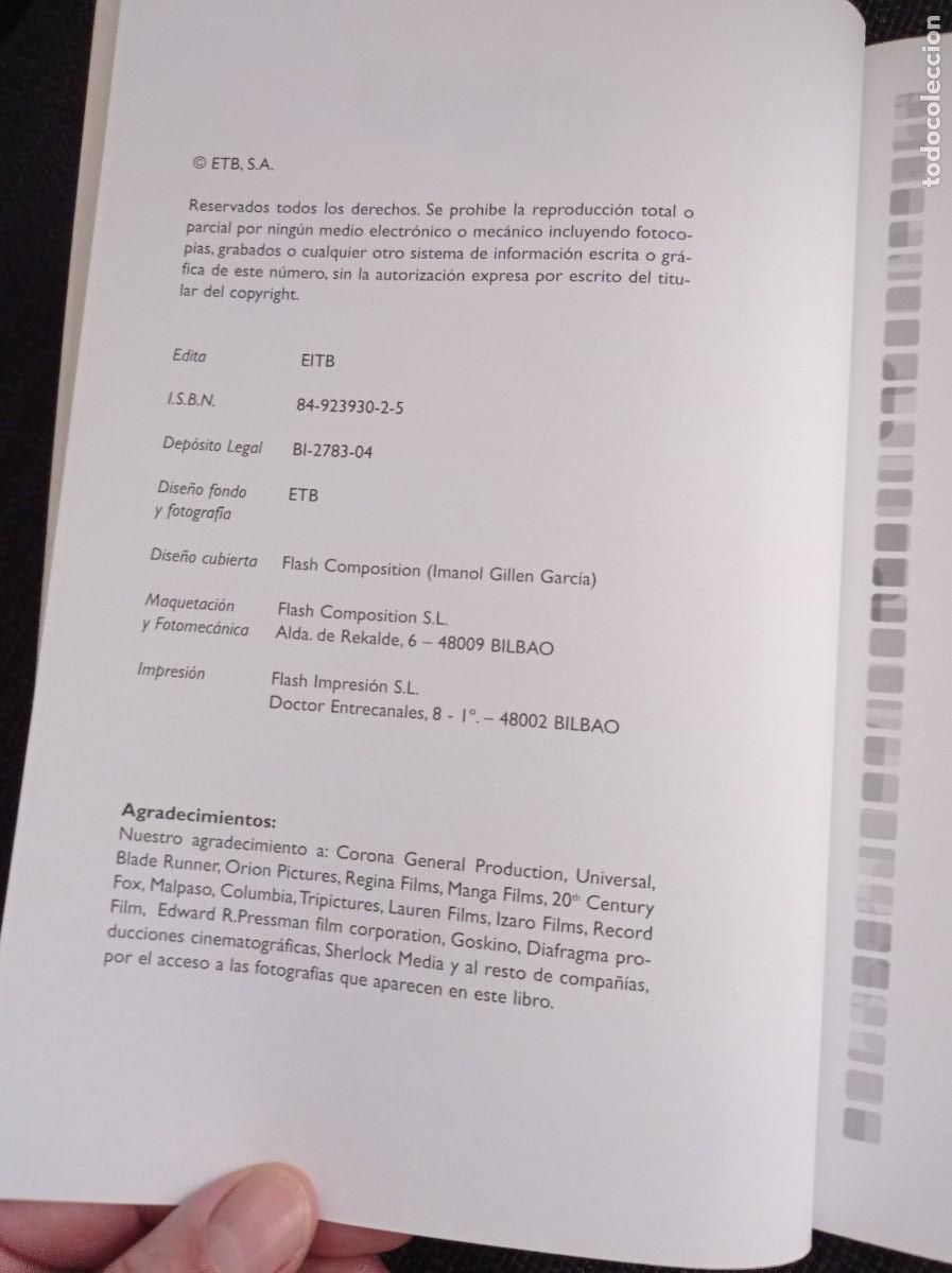 Libros de segunda mano: Libro La noche de... El libro. Eduardo Llorente y David Erauskin. EITB 2004 - Foto 4