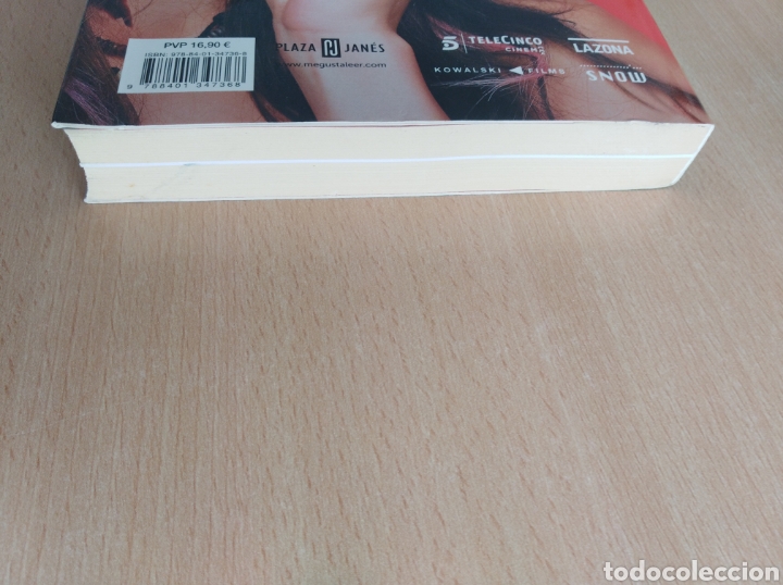 Libros de segunda mano: OCHO APELLIDOS VASCOS - Foto 4