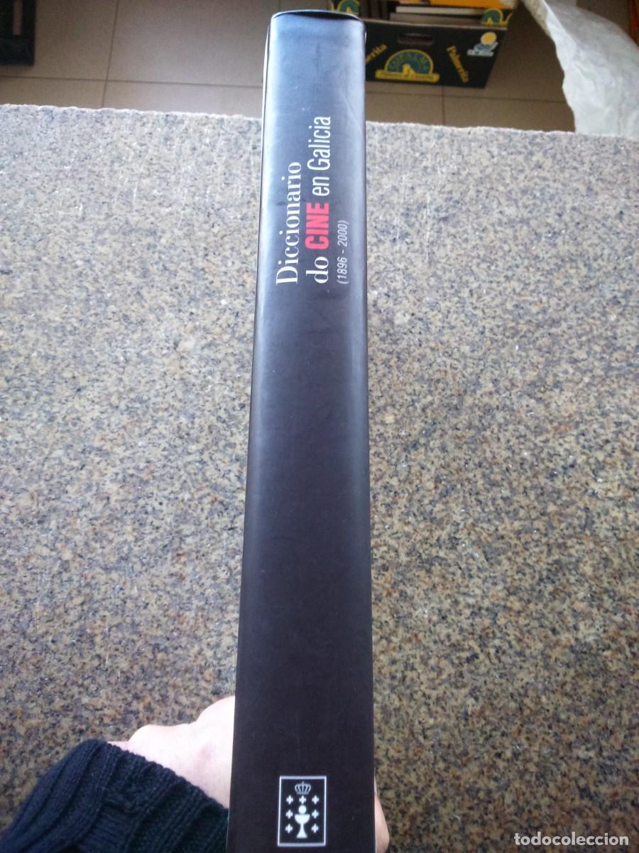 Libros de segunda mano: DICCIONARIO DO CINE EN GALICIA ( 1896-2000 ) -- 2003 -- - Foto 4