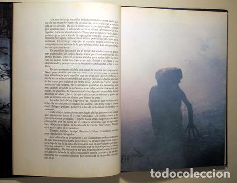 Libros de segunda mano: E.T. EL EXTRA TERRESTRE - Barcelona 1982 - Ilustrado - Foto 2