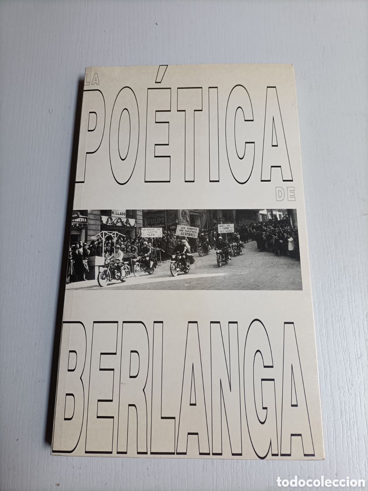 Libros de segunda mano: La Po&eacute;tica de Berlanga. - Foto 2