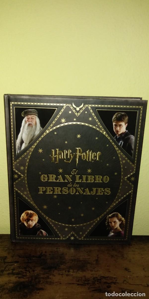 Libros de segunda mano: El Gran Libro De Los Personajes De Harry Potter - Foto 1