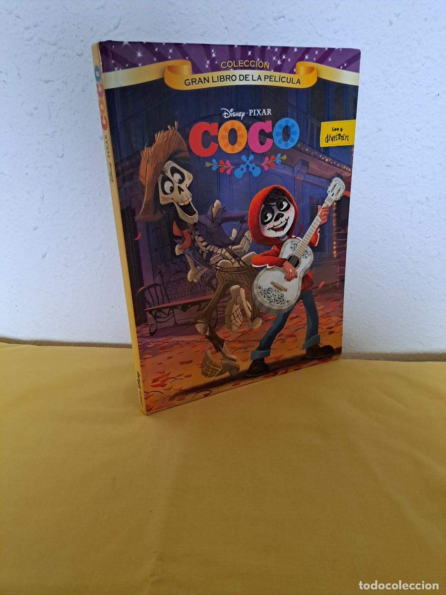 Libros de segunda mano: GRAN LIBRO DE LA PEL&Iacute;CULA COCO - PLANETA 2017 - Foto 1