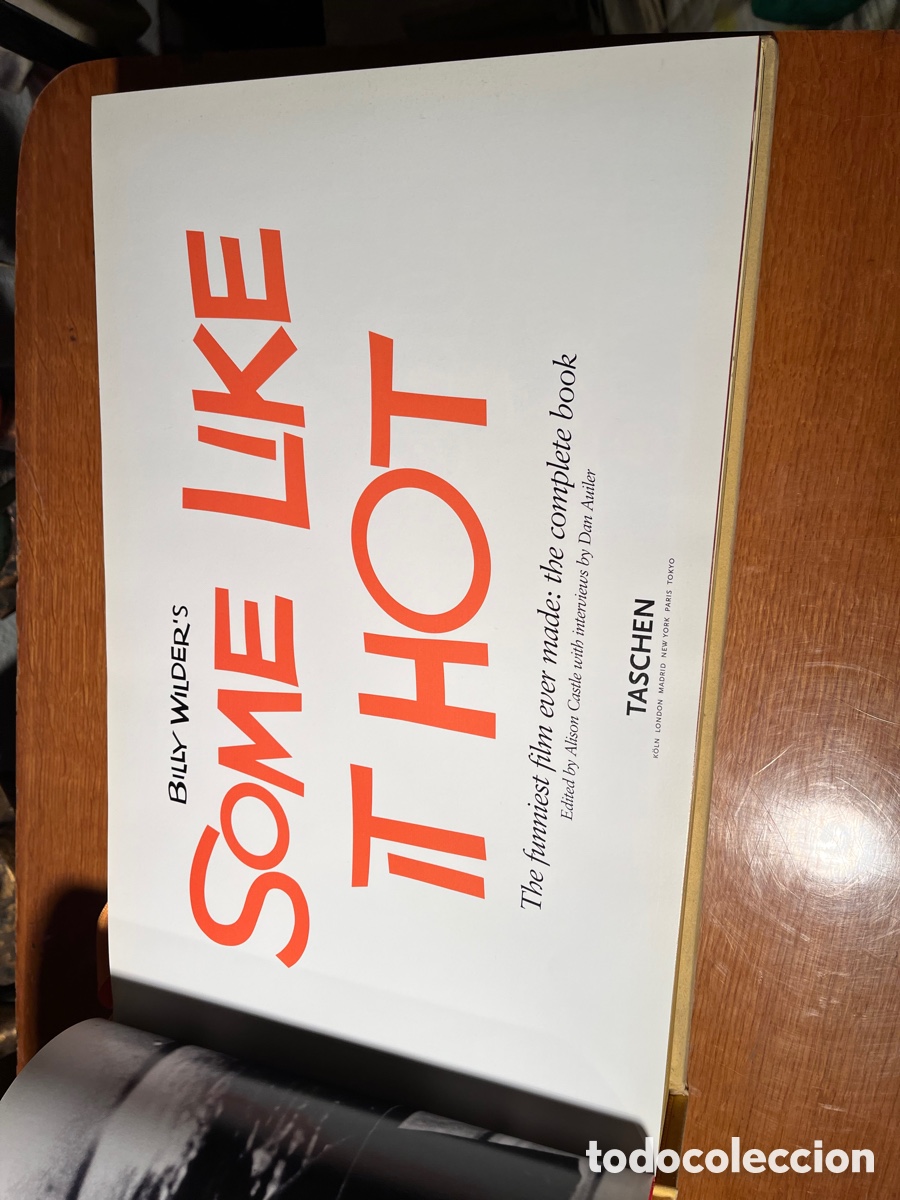 Libros de segunda mano: Billy Wilder&rsquo;s SOME LIKE IT HOT - Foto 13