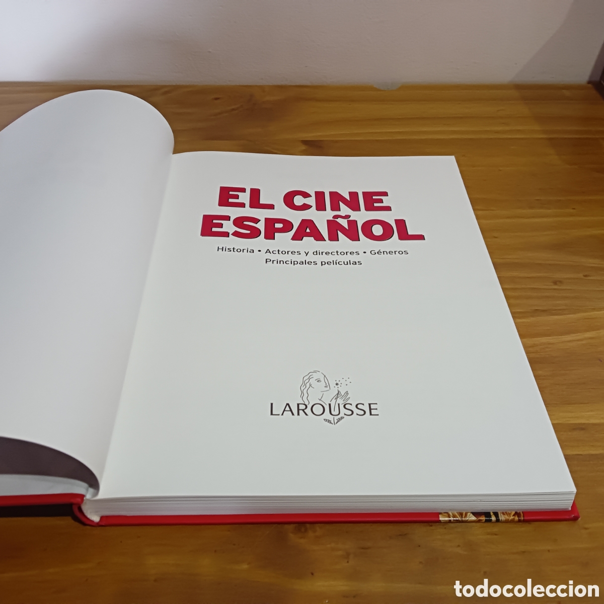 Libros de segunda mano: El cine Espa&ntilde;ol. Larousse - Foto 2