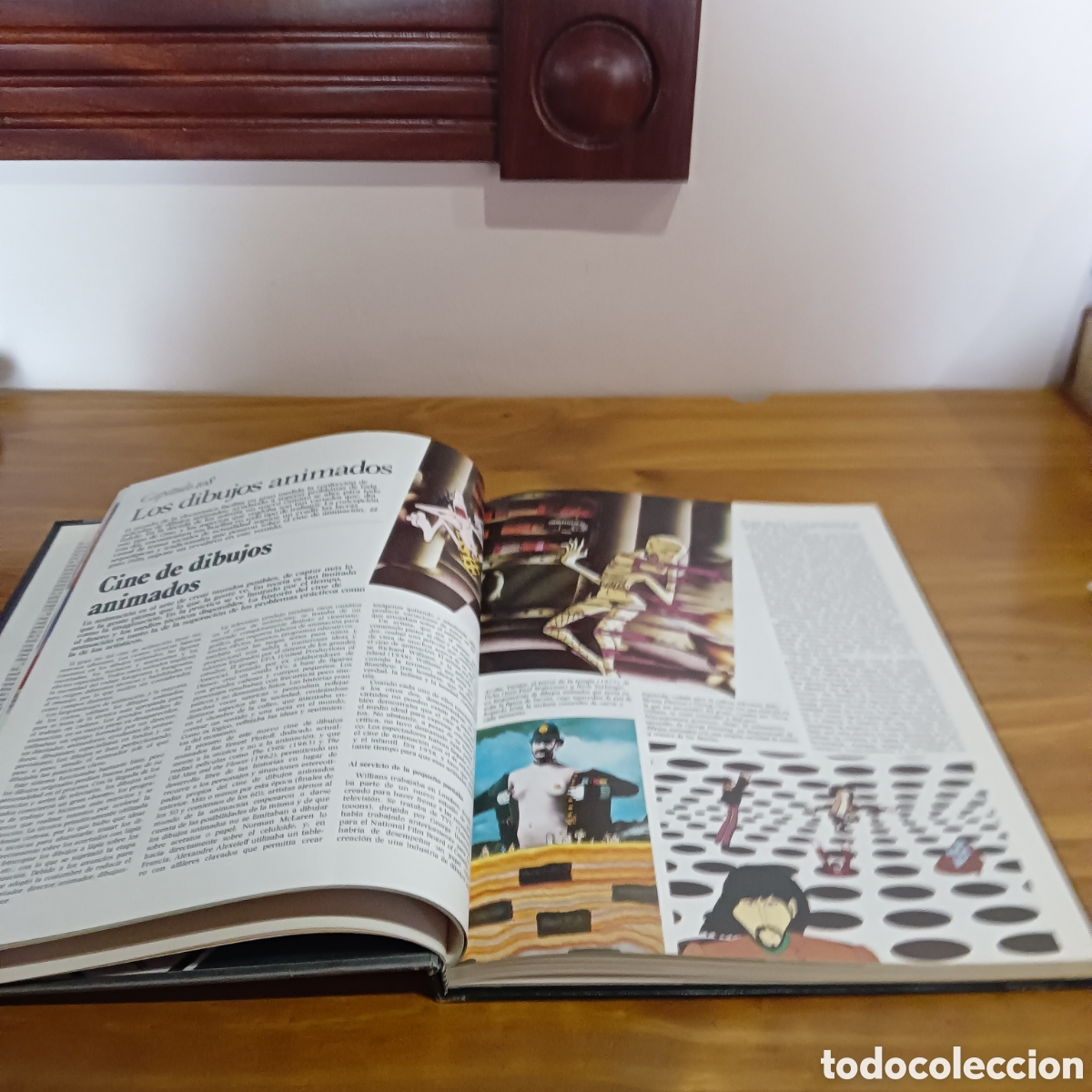 Libros de segunda mano: Historia universal del cine vol 22 - Foto 3