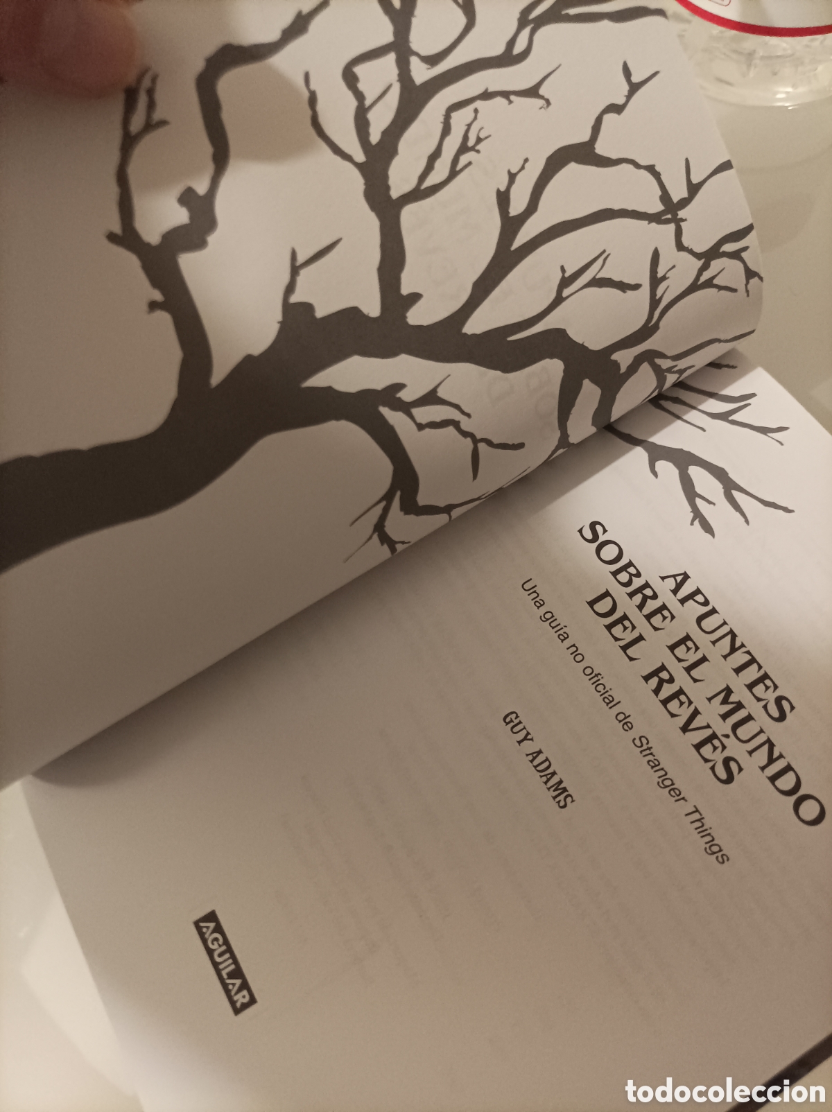 Libros de segunda mano: Guy Adams - Apuntes sobre el mundo Stranger Things - Foto 4