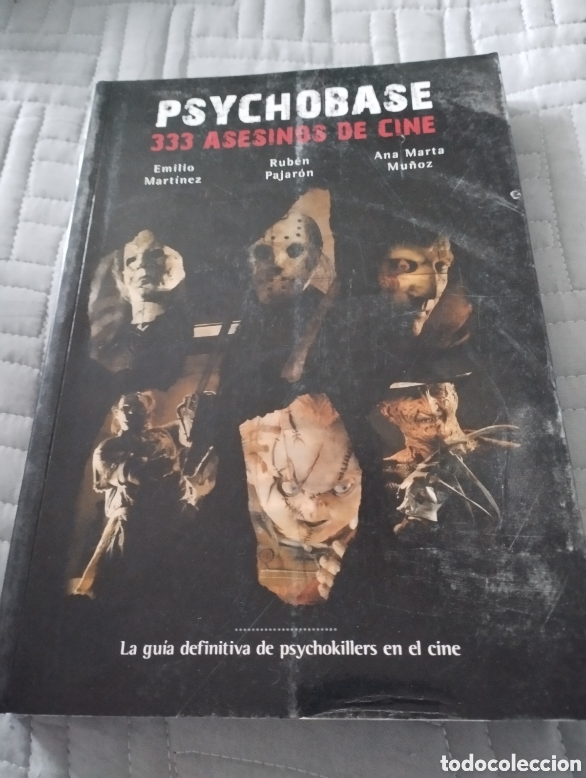 Libros de segunda mano: Psychobase 333 asesinos de cine - Foto 1
