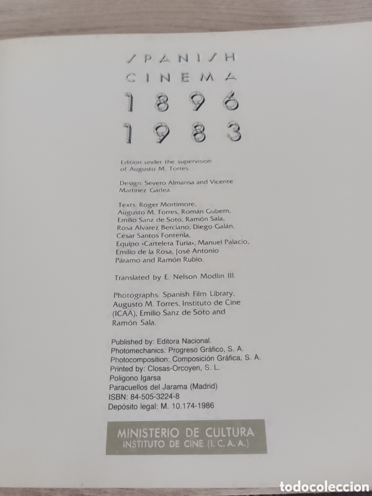 Libros de segunda mano: LIBRO SPANISH CINEMA 1896-1983 RUSTICA CON SOLAPAS EN INGLES - Foto 2