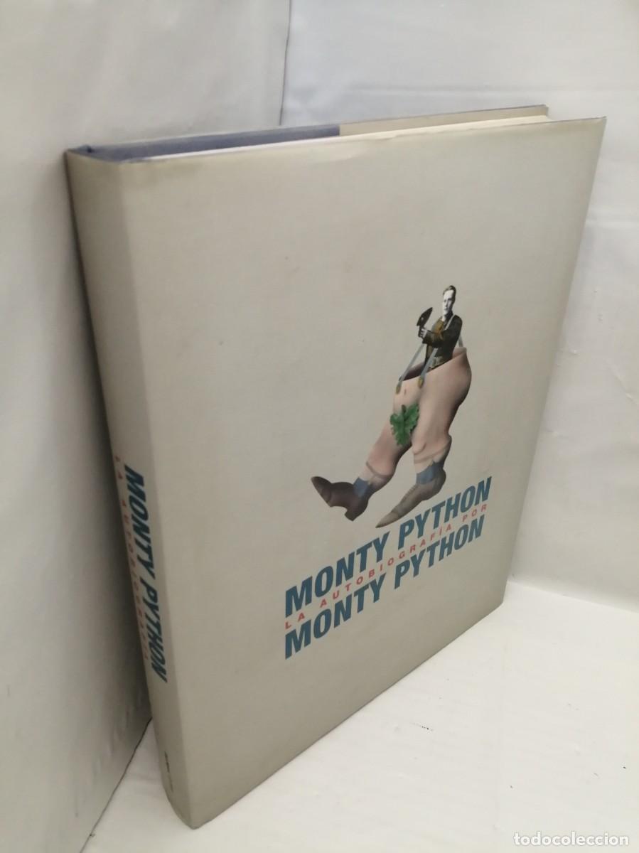 Libros de segunda mano: Monthy Python. La autobiograf&iacute;a (Primera edici&oacute;n, tapa dura) - Foto 11