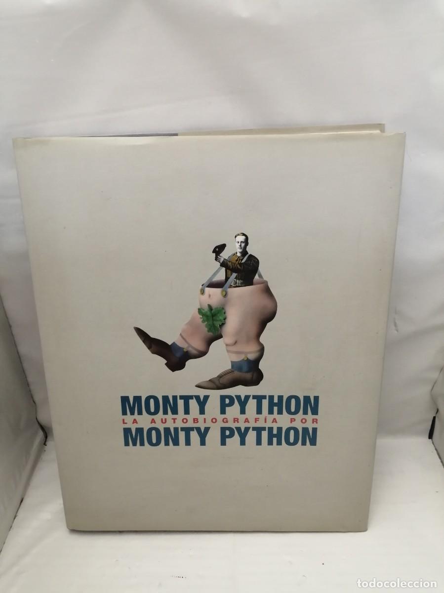 Libros de segunda mano: Monthy Python. La autobiograf&iacute;a (Primera edici&oacute;n, tapa dura) - Foto 1