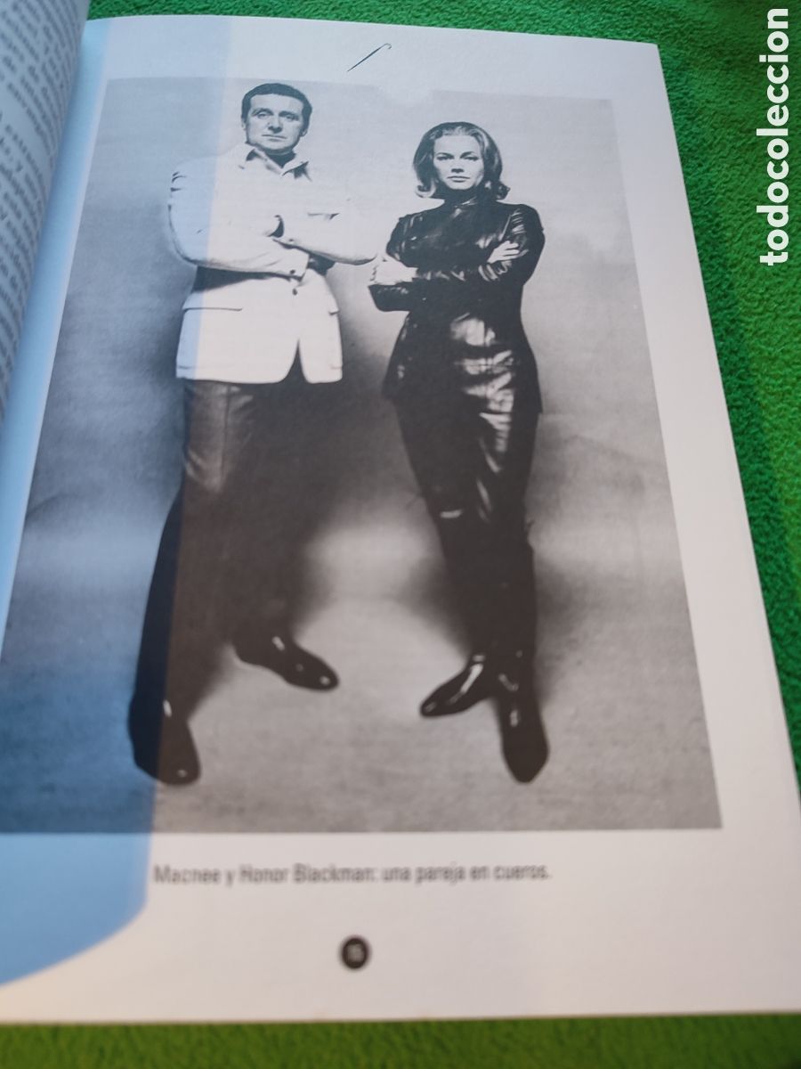 Libros de segunda mano: Xavier P&eacute;rez - El universo de los vengadores - Foto 2