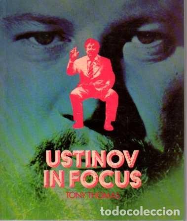 Libros de segunda mano: USTINOV IN FOCUS. - THOMAS, Tony. - Foto 1