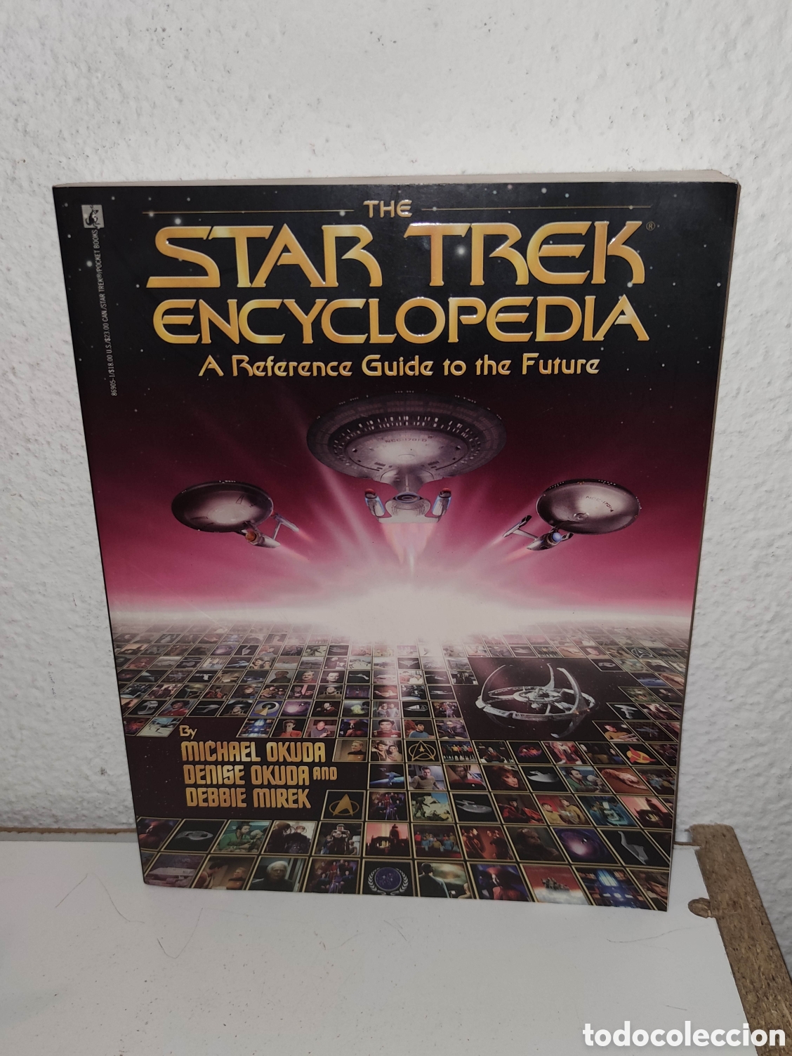Libros de segunda mano: Libro - The Star Trek encyclopedia, a reference guide to the future - Michael Okuda and Debbie Mirek