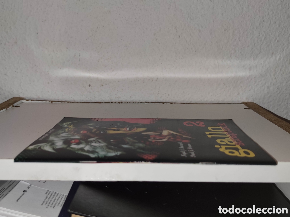 Libros de segunda mano: Libro - Giallo 2 Scrapbook - Nigel Burrell, Paul Brown - Importacion - Foto 3