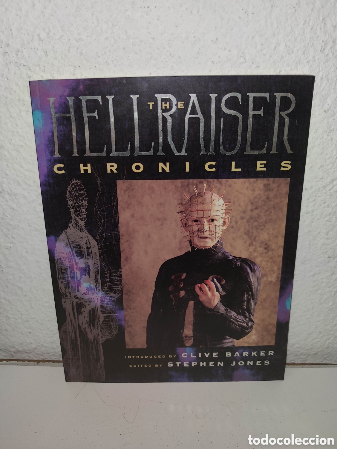 Libros de segunda mano: Libro - The Hellraiser Chronicles by Stephen Jones Paperback Book First Edition - Importacion - Foto 1