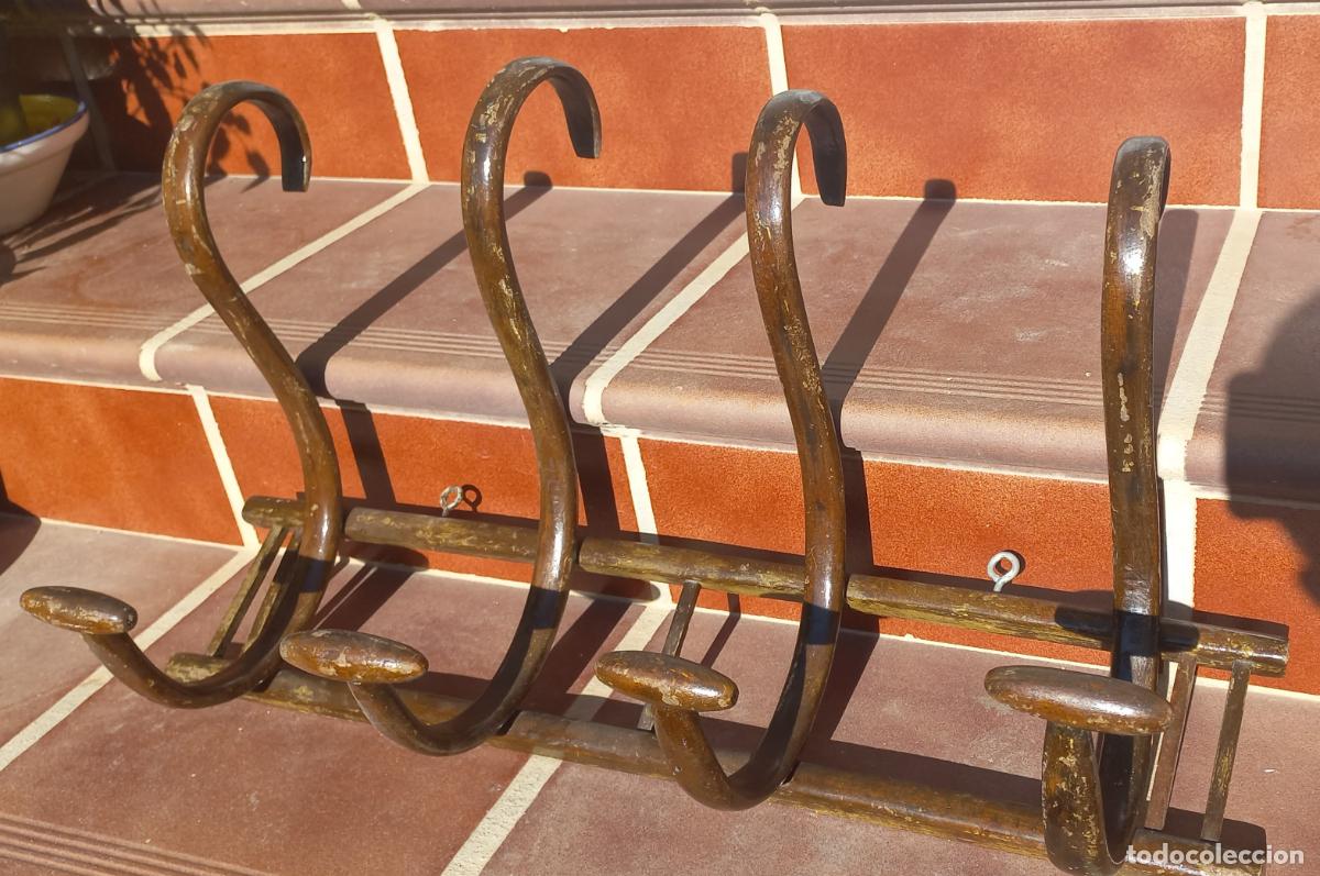 Libros de segunda mano: ANTIGUO PERCHERO MADERA CURVADA TIPO THONET.CUATRO BRAZOS. Sombrerero